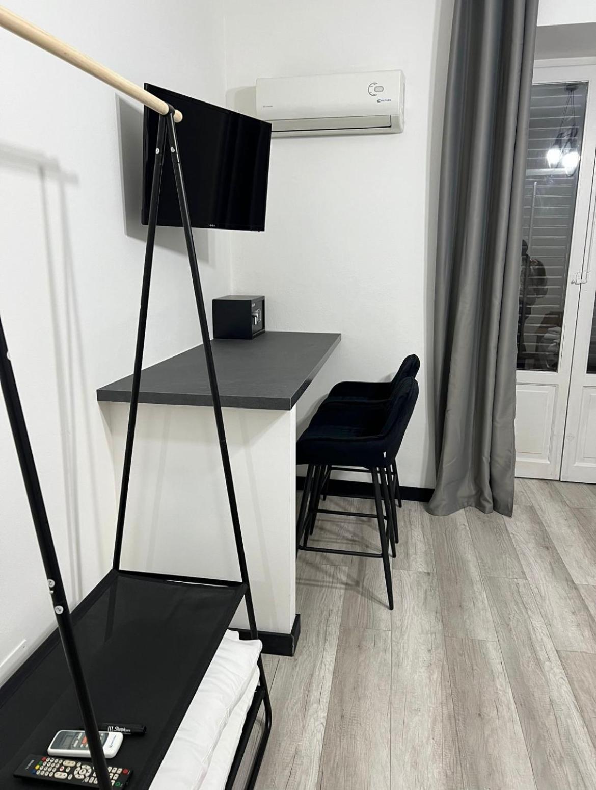 Bibi Rooms And Suite Palermo Ngoại thất bức ảnh