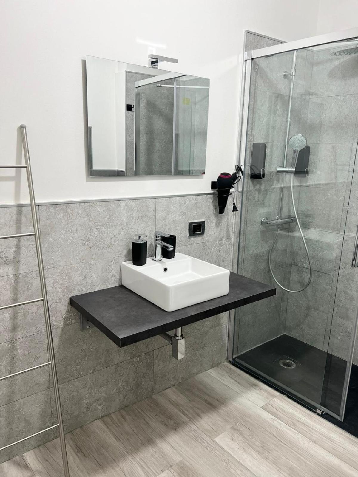 Bibi Rooms And Suite Palermo Ngoại thất bức ảnh